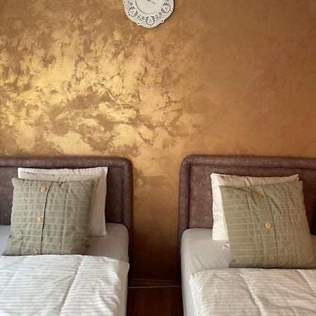 Apartman Studio Lusi 1 Subotica Eksteriør bilde